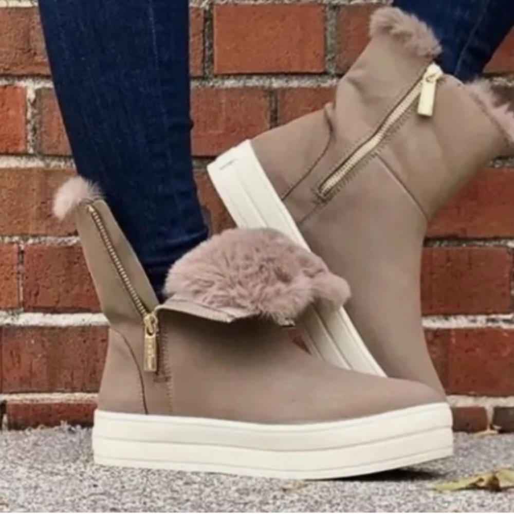 J/Slides Henley Leather & Faux Fur Taupe Waterproof Ankle Boots  - Size 8.5